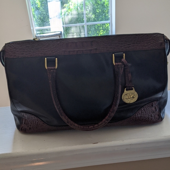 Purse - Picture 1 of 7